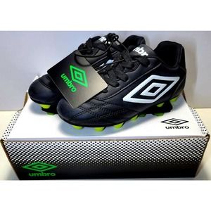 Boys Soccer Cleats Unisex Black Umbro logo Youth size 11 New